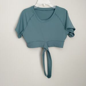 Halara Size M Short Sleeve Crop Top Cross Over Workout Shirt Athletic Exercise